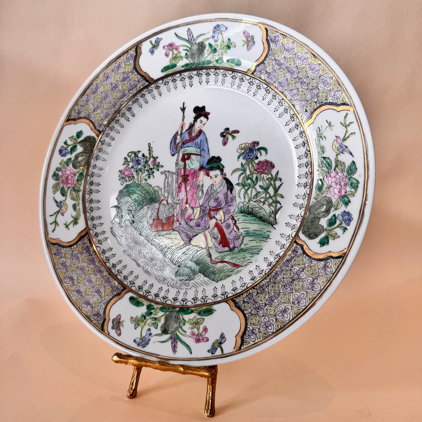 Famille Rose Plate 10.5″ Chinese Porcelain – Hand Painted Court Scene & Peonies