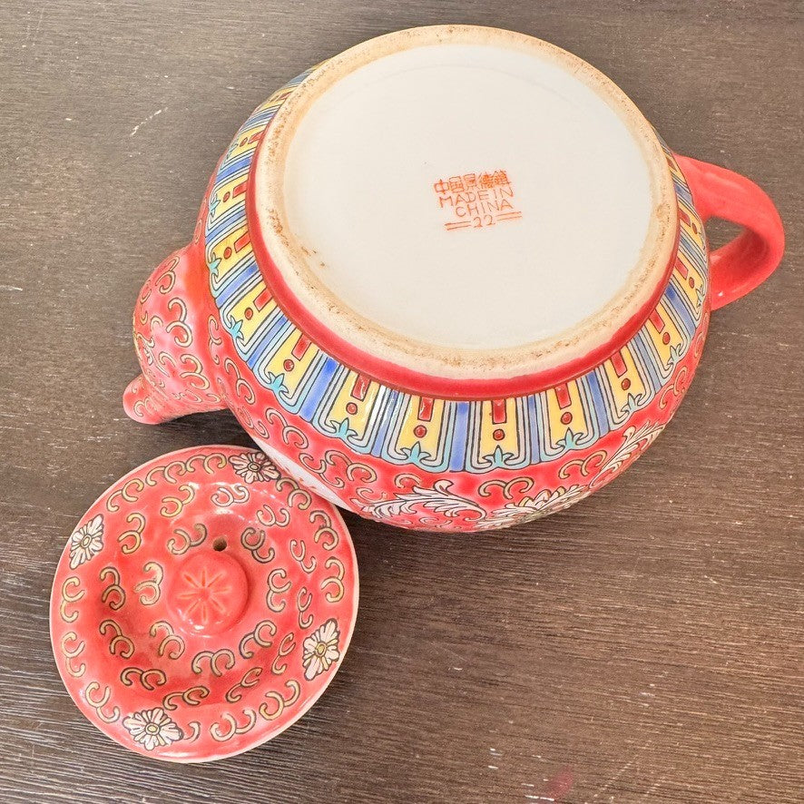 Vintage Wan Shou Wu Jiang Chinese Tea Set – Red Teapot, 2 Cups