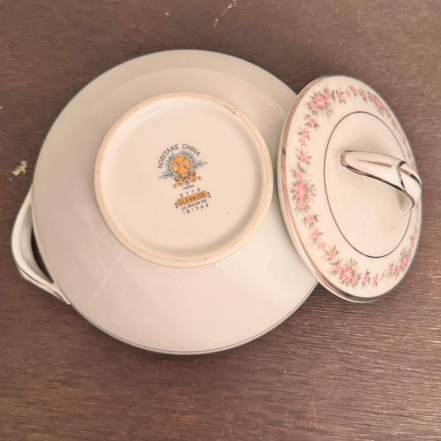 Noritake Glenwood 5771 Covered Sugar Bowl – Pink Roses & Platinum Trim
