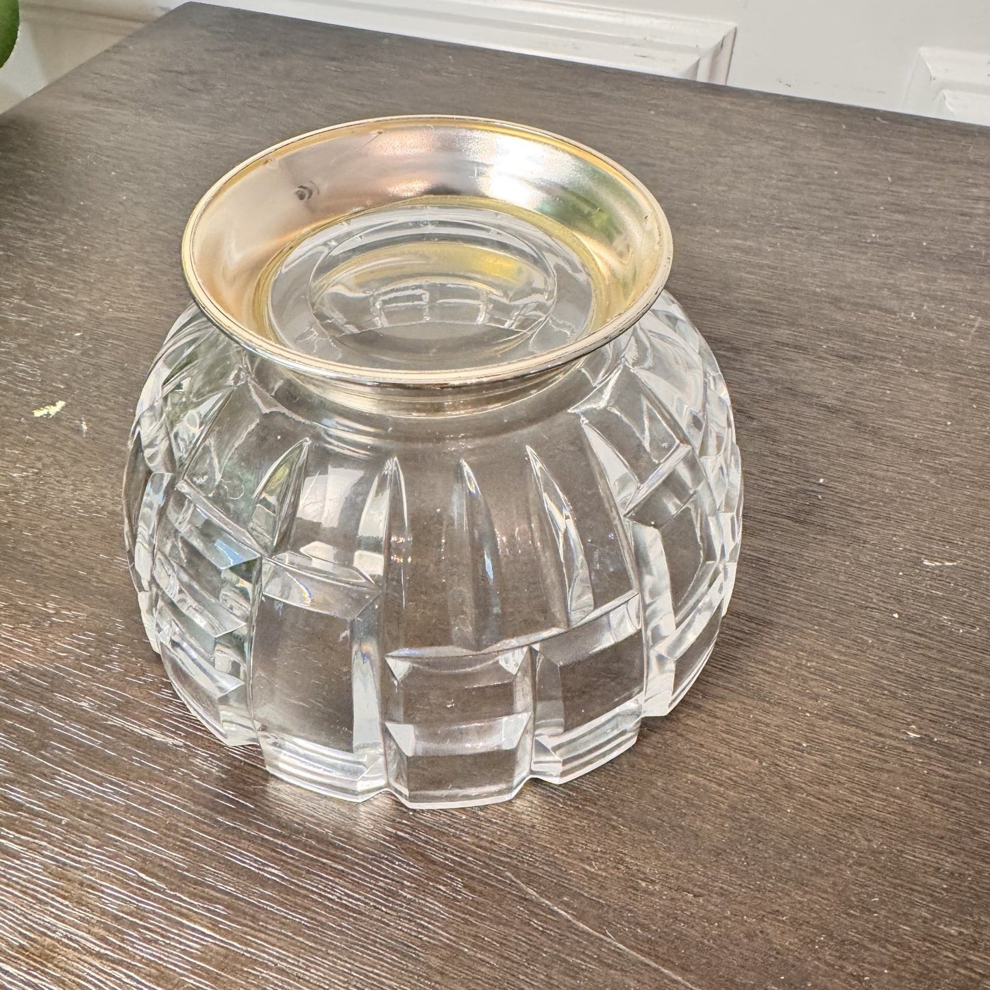 Crystal Footed Bowl with Silver Base ā 5.25" Diameter, Geometric Cut