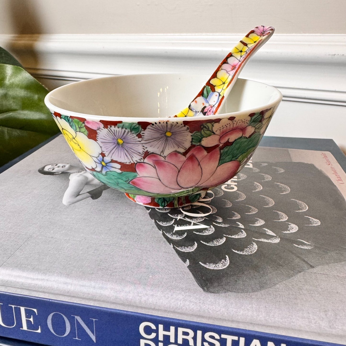 Vintage Chinese “Thousand Flowers” Porcelain Bowl & Matching Spoon – Mille Fleur