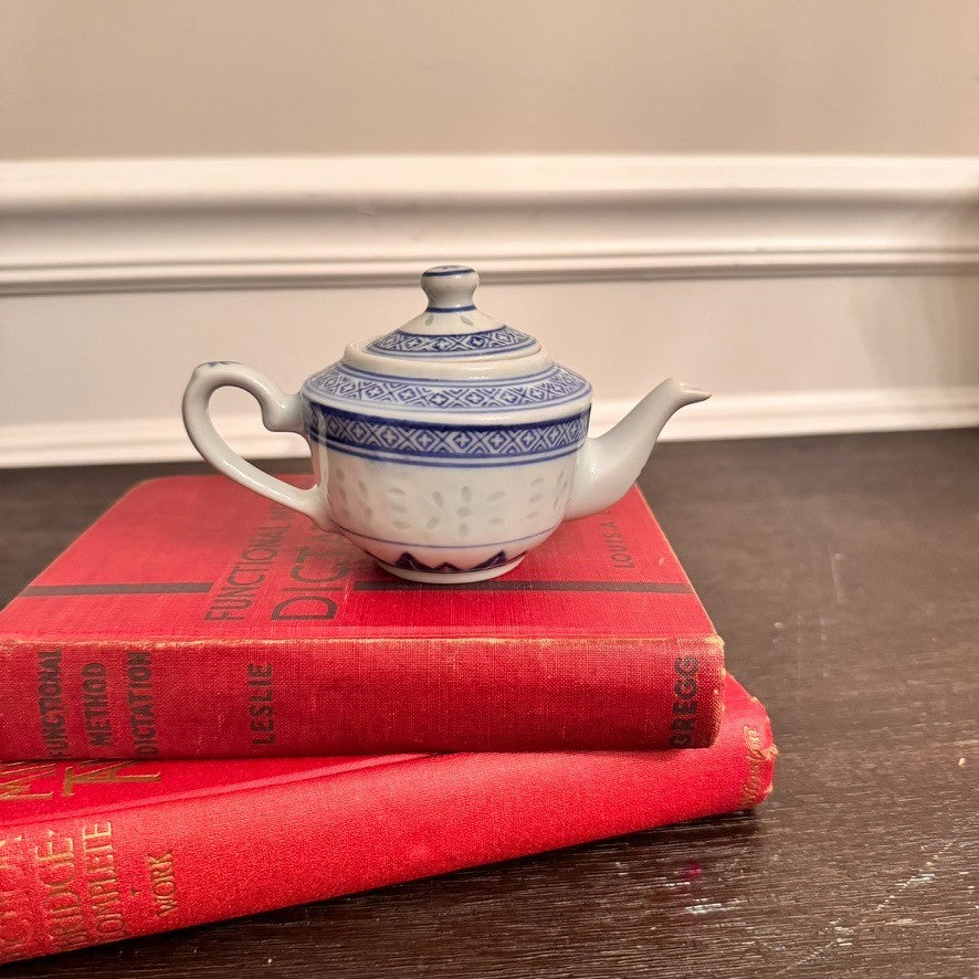 Vintage Chinese Ling Long/Rice Grain Porcelain Teapot – Blue & White – 3” Tall