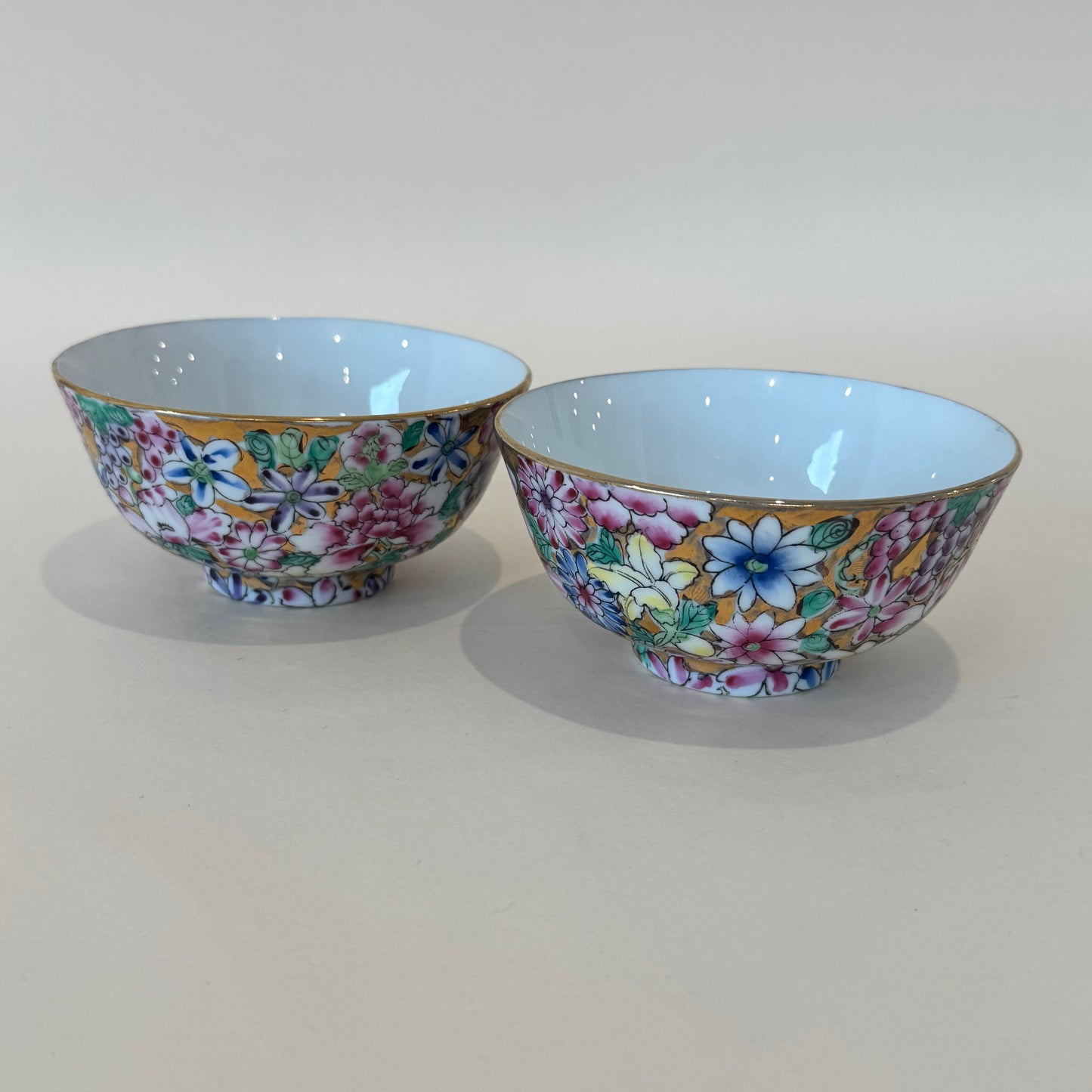 Set of 2 Vintage ACF Mille Fleurs Bowls – Thousand Flowers Porcelain, Hong Kong