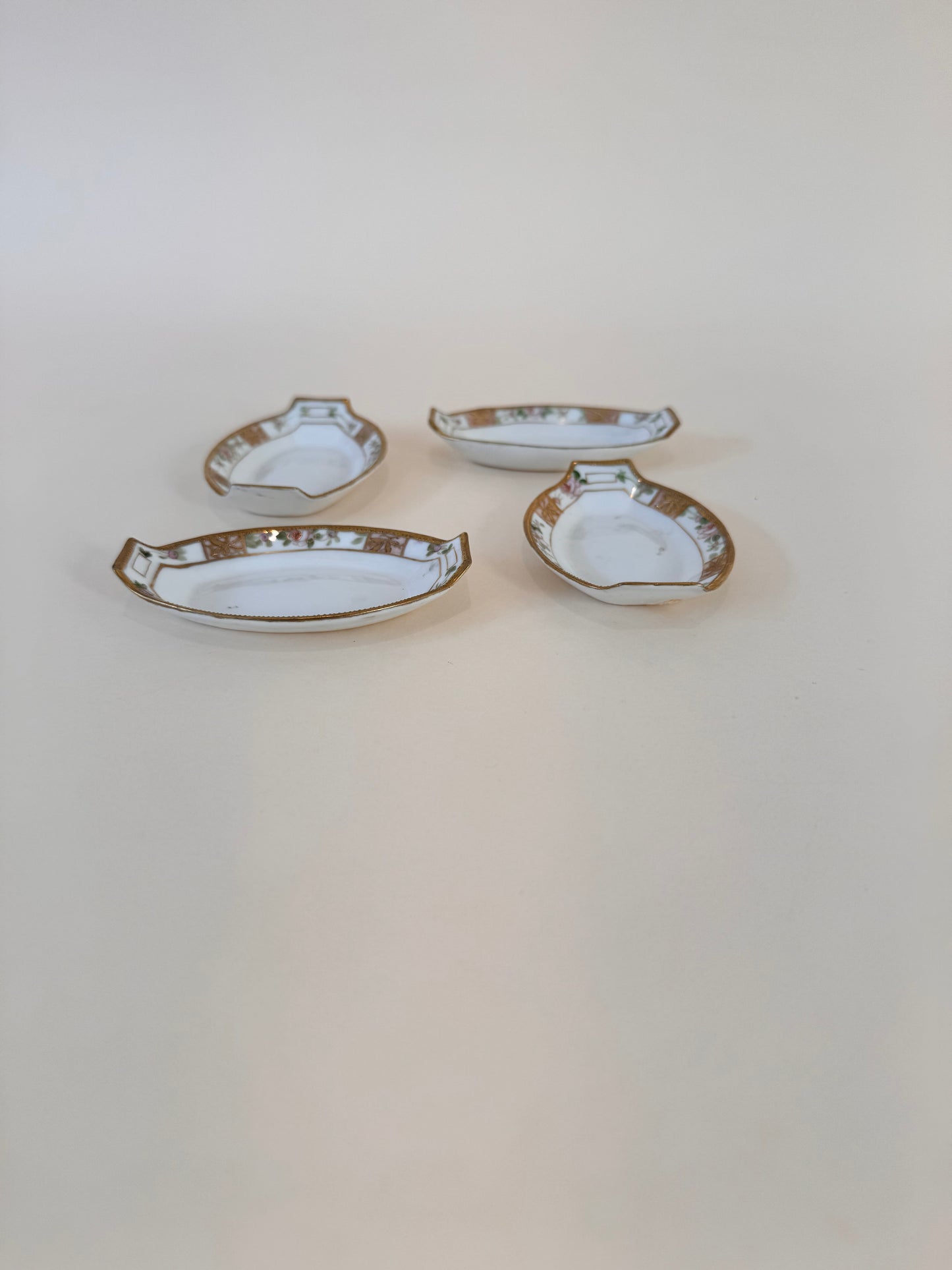 Antique Nippon Hand-Painted Porcelain Salt Cellars, Set of 4 – Floral & Gold