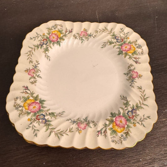 Set of 2 Minton York Square Plates England Bone China Floral 8.5” Luncheon