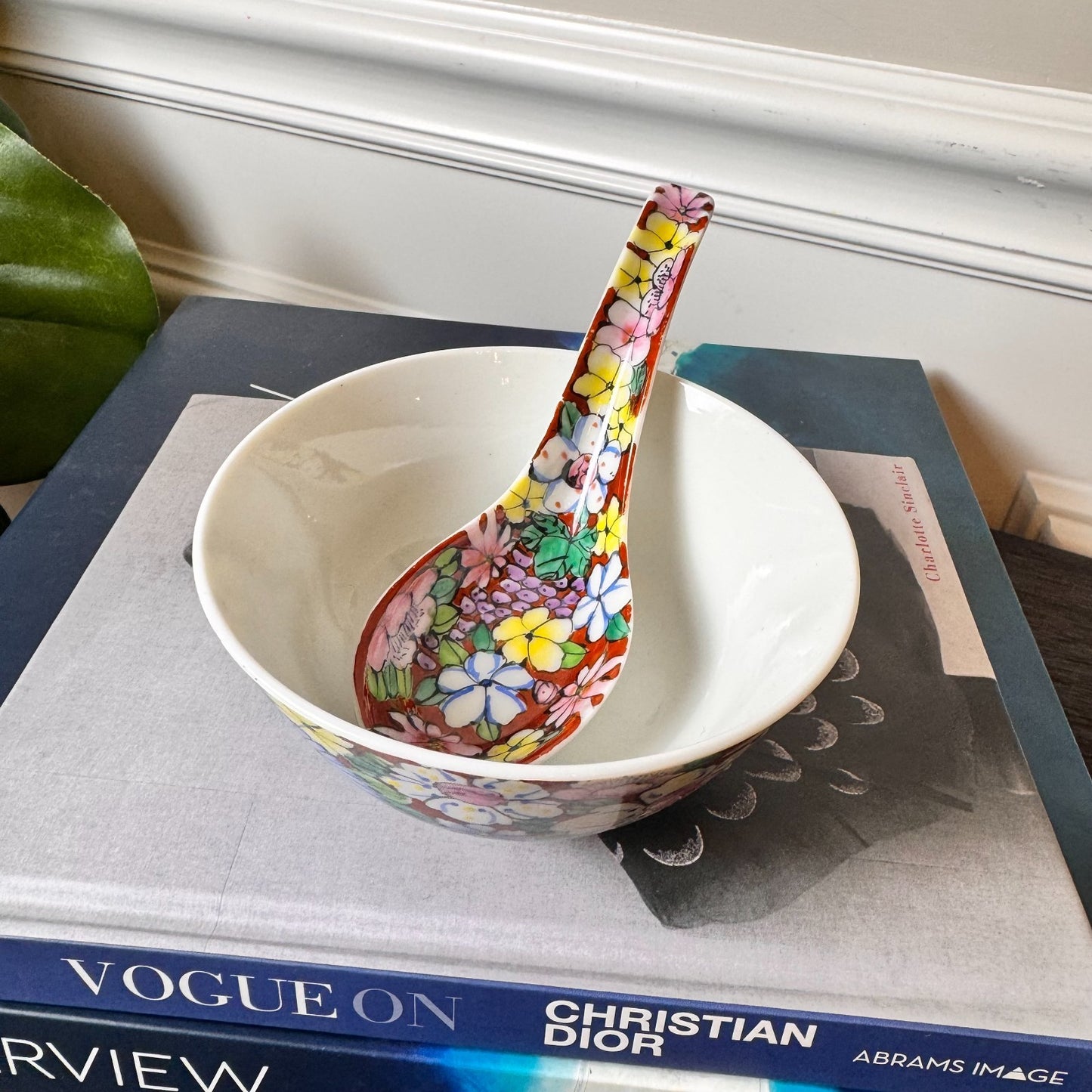Vintage Chinese “Thousand Flowers” Porcelain Bowl & Matching Spoon – Mille Fleur