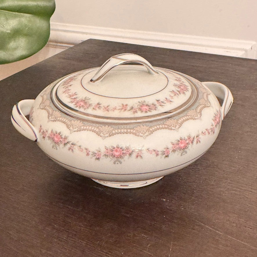 Noritake Glenwood 5771 Covered Sugar Bowl – Pink Roses & Platinum Trim