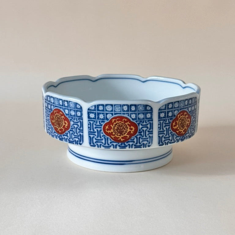 Chinese Imari-Style Footed Porcelain Bowl