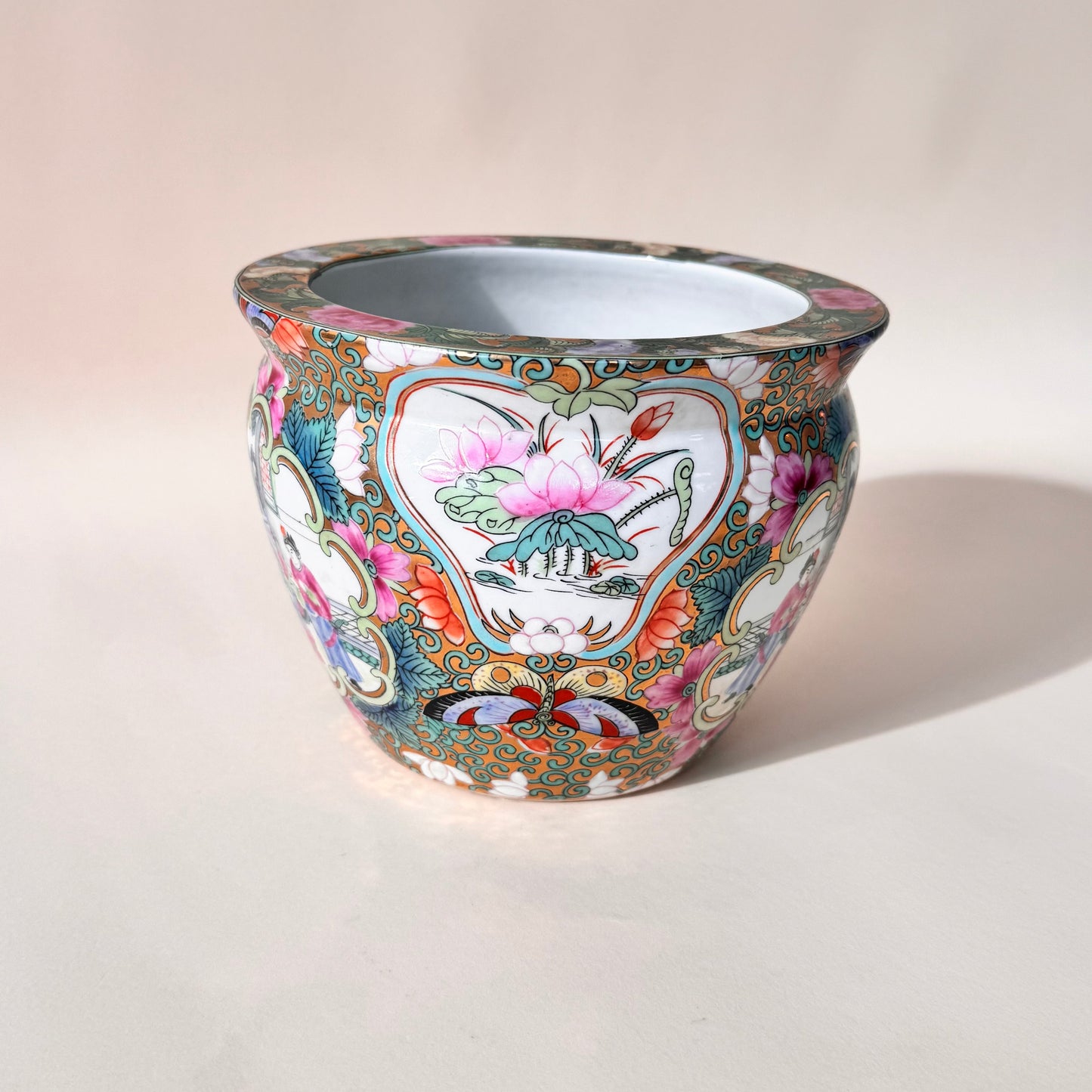 Vintage Chinese Rose Medallion Jardiniere/Planter