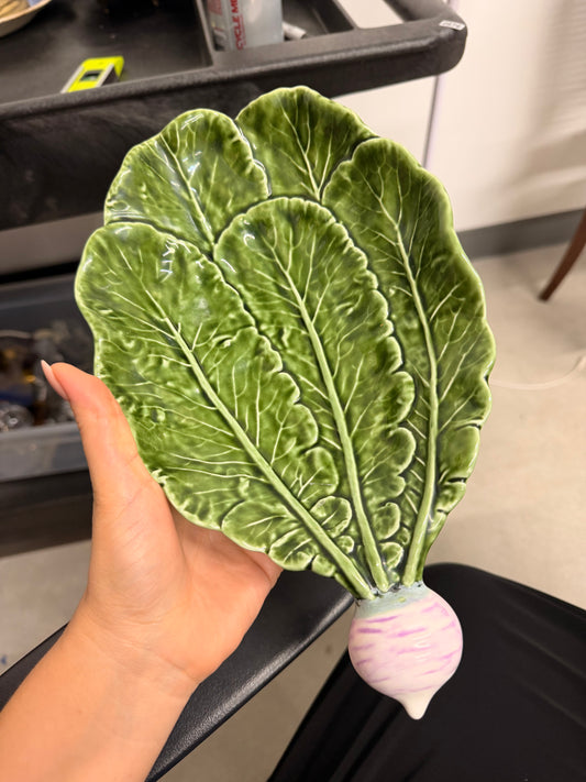 Radish & Leaf Dish/Plate by Olfaire