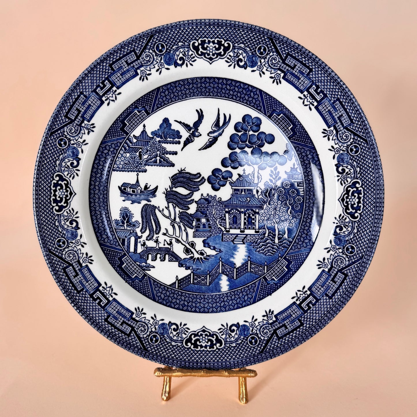 Vintage Blue Willow Dinner Plates & Soup Bowls