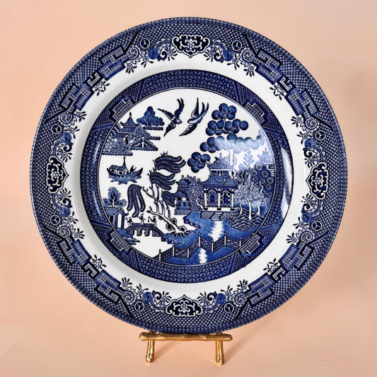 Vintage Blue Willow Dinner Plates & Soup Bowls